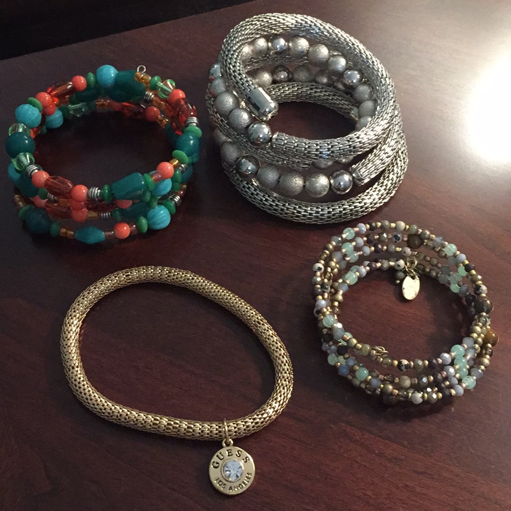 Bracelets! Jazz up any outfit! 4 different colors